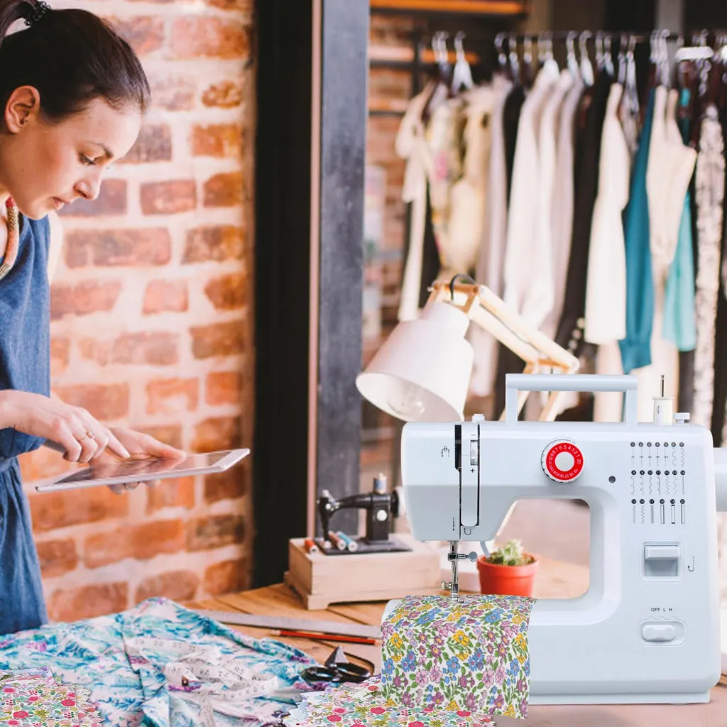 Mini machine à coudre 618 pour réparer vos vêtements facilement