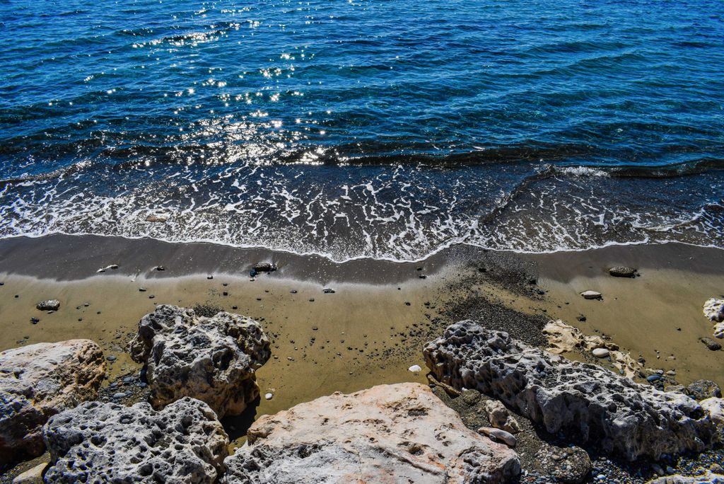 hansepuzzle 37927 - Klippe Puzzle, 2000 Teile, Reisen, 90,0 x 60,0cm mit hochwertiger Aufbewahrung, Kartonbox und wiederverschließbarem Beutel