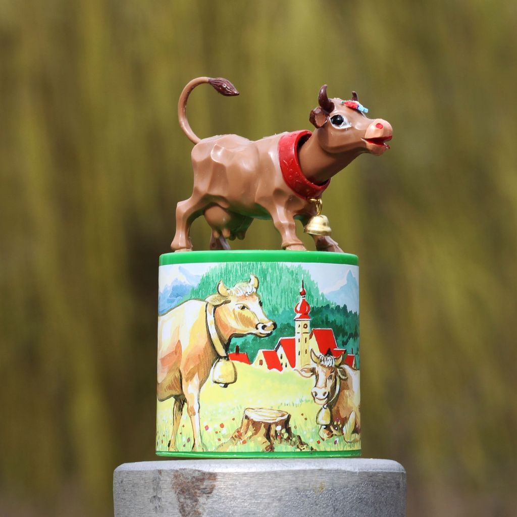 Freak Scene Geräuschdose „Kuh“ – MUH Dose, Lustiges Spielzeug Mit 1950er Design, Kinderspielzeug