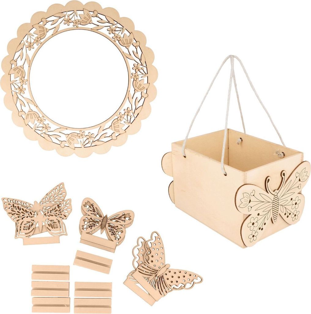 Set blumige Tischdekoration