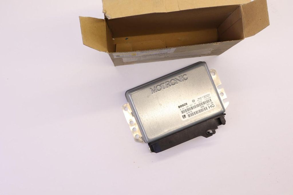 Original OPEL Omega-B 1994-2003 Motorsteuergerät 90511024