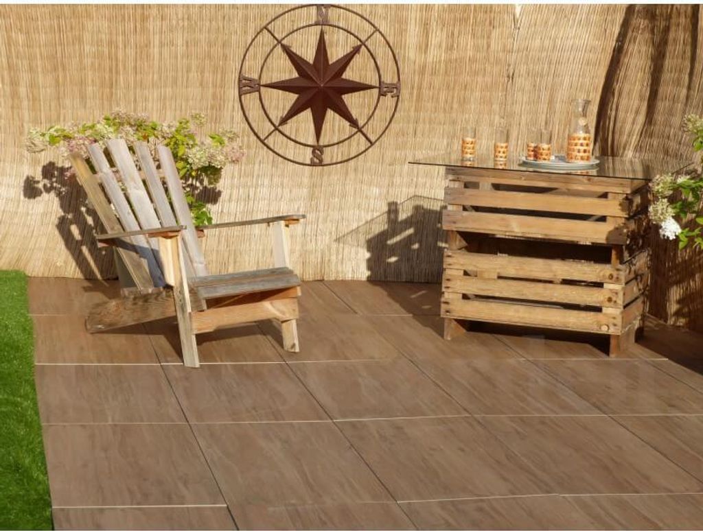 TERRASSE Helles Holz 20 m² - 40 Fliesen