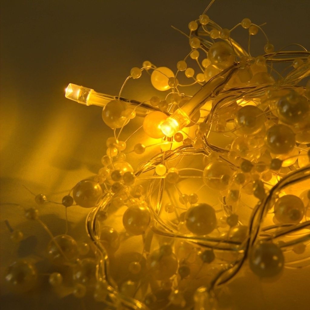 Batteriebetriebene LED-Lichterkette, weiße Perlen, warmweißes Licht, 10 Dioden, 1,3 m