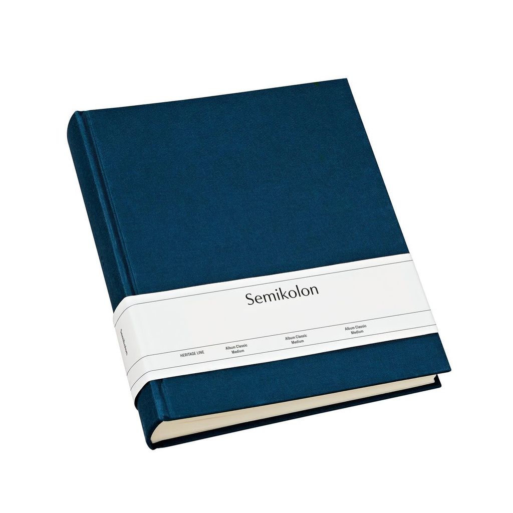 Semikolon Classic Medium, Blau, 80 Blätter, Hardcover-Bindung, Karton, Leinen, Cremefarben, 216 mm