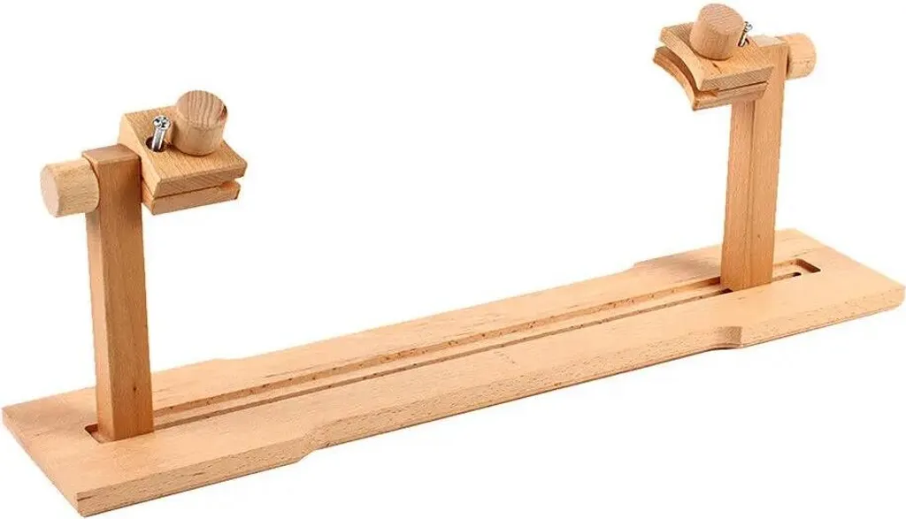 Support pour Cadre à Broder Réglable en Bois de Hêtre Modèle de Table