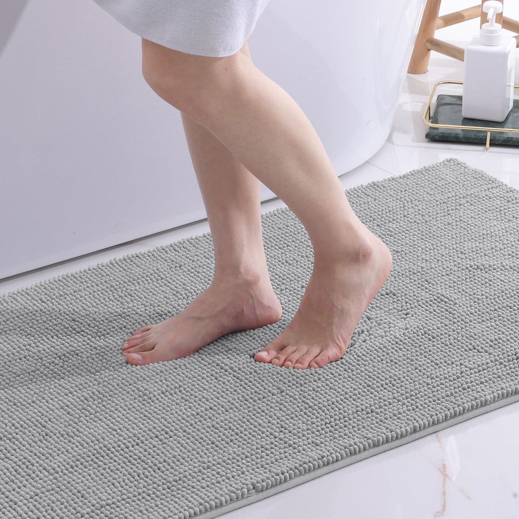 Chenille-Badematte, rutschfeste Badematte, weiche Badematte, saugfähige Badematte, waschbare Duschmatte fürs Badezimmer, 60 x 90 cm, hellgrau