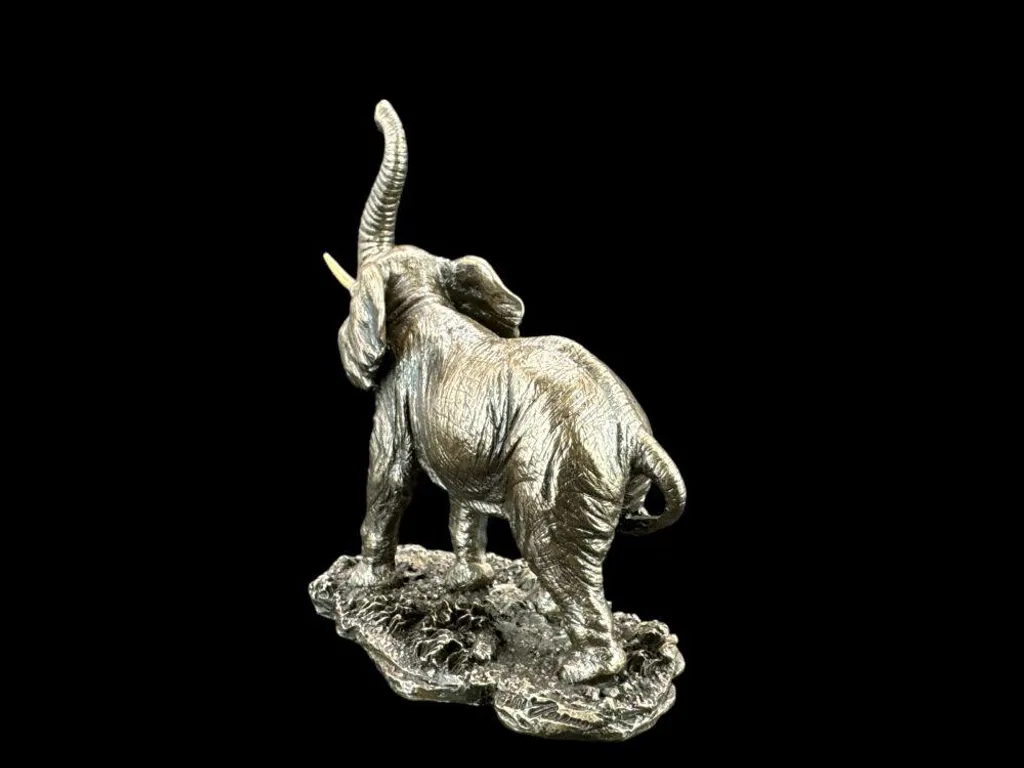 Statue Éléphant Décorative Style Bronze - Objet de Décoration Intérieur