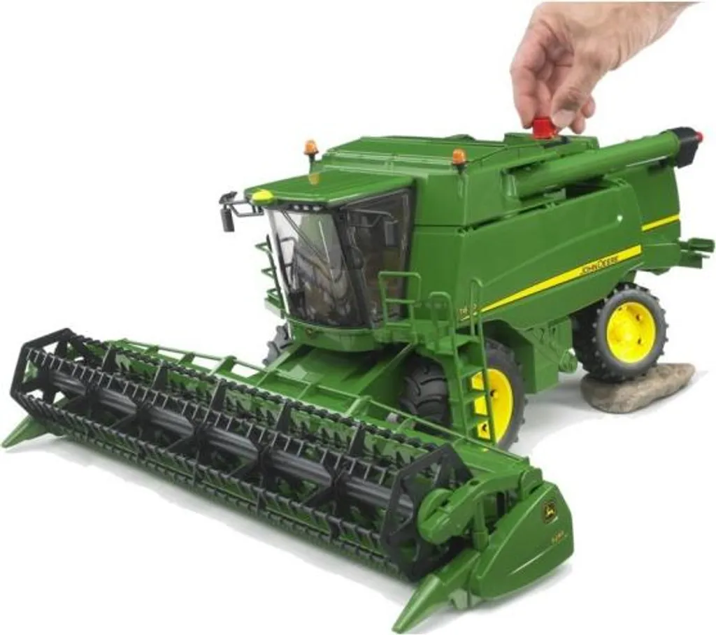 Bruder 02132 Moissonneuse-batteuse John Deere T670i avec grains - 17