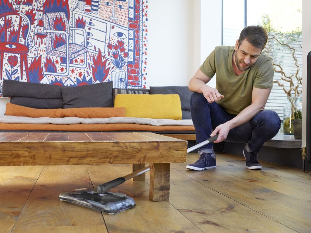 Black + Decker PSA215B Lithiový bateriový smeták černý Obrázek produktu 