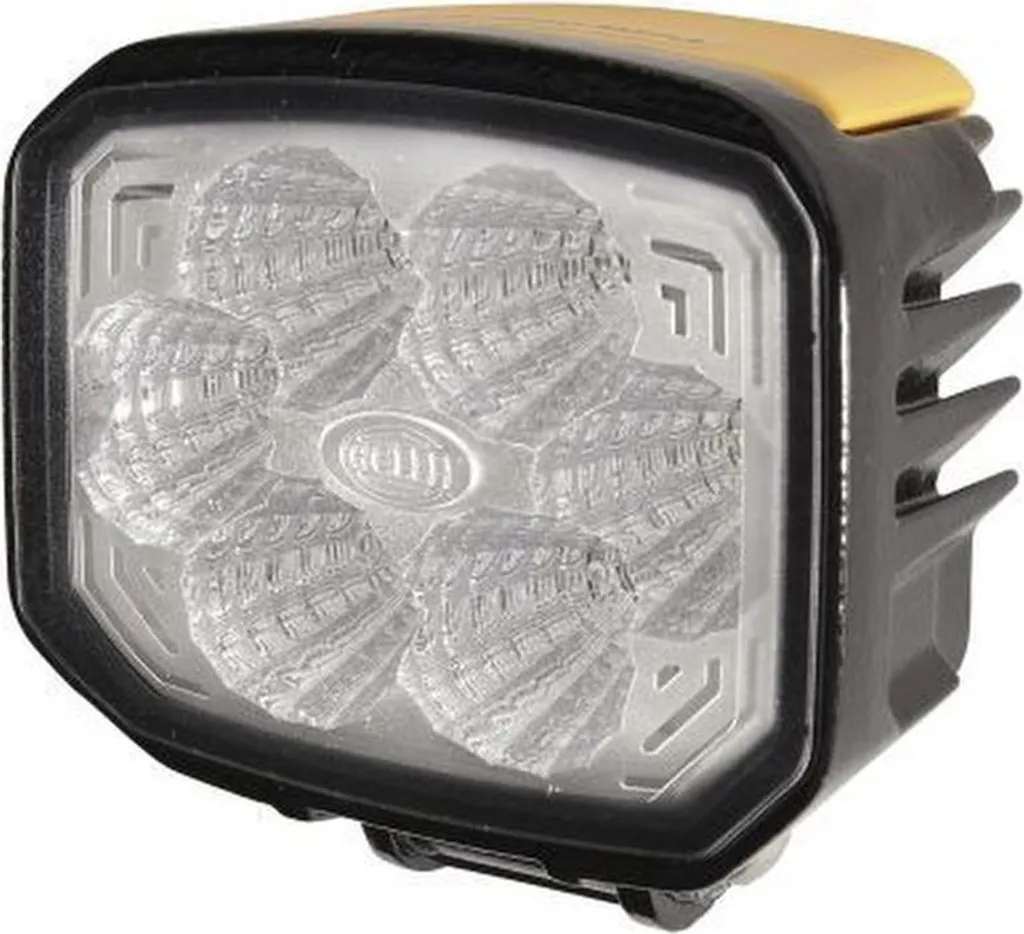Projecteur LED HELLA Longue Portée 1850lm - Éclairage Puissant pour TOYOTA