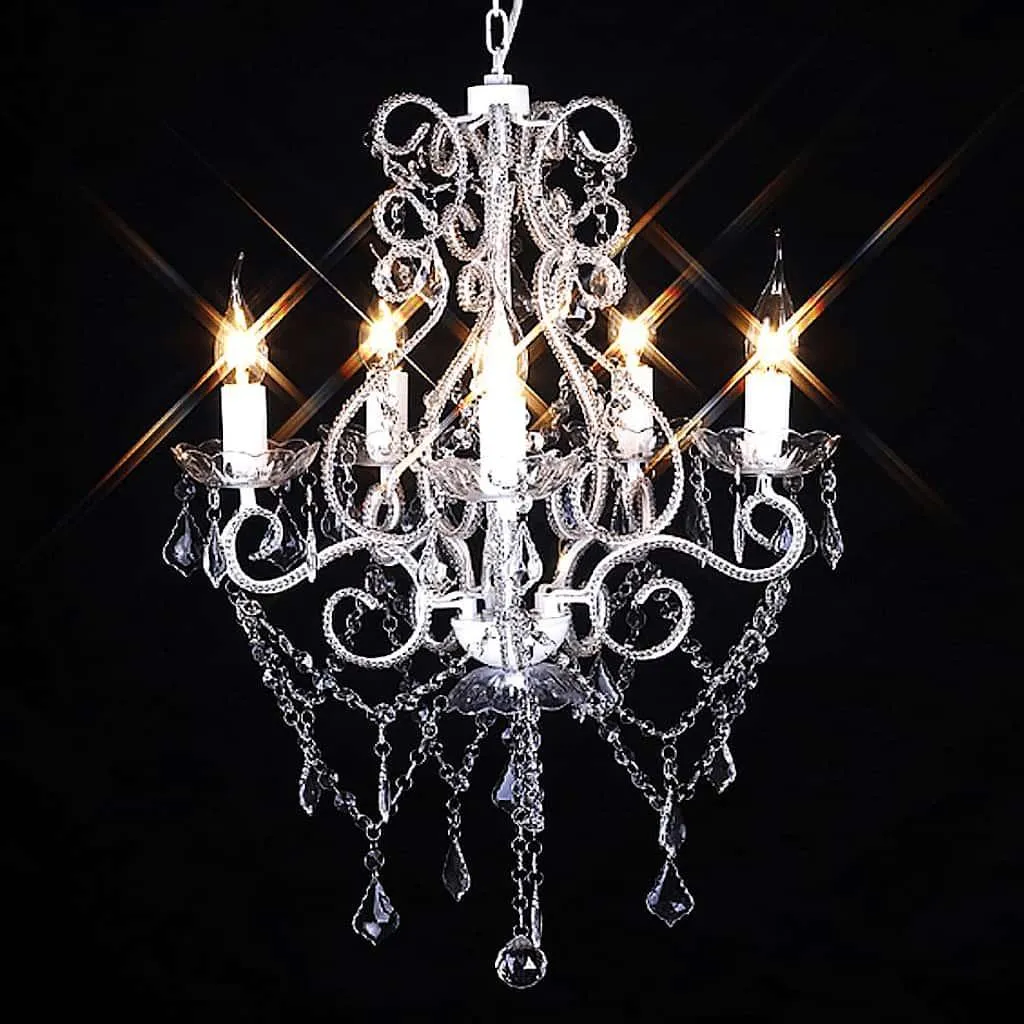 Lustre en Cristal E14 pour Éclairer un Grand Salon Sombre et Vaste