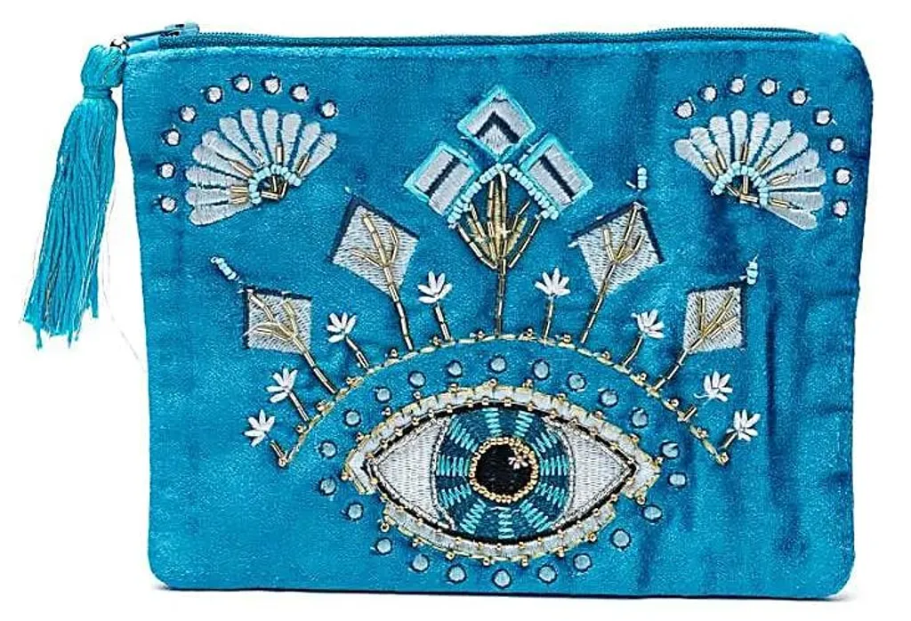 Pochette zippée en velours bleu pour ranger vos petits objets égarés