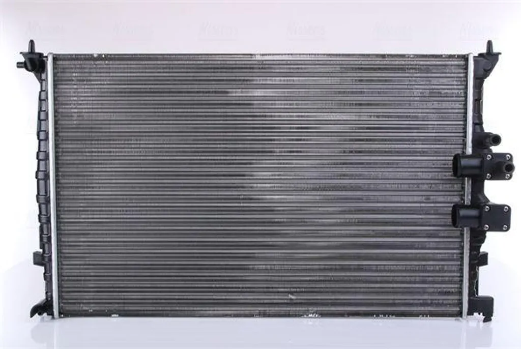 Radiateur de refroidissement pour Peugeot 406 - NISSENS 63748 OE 1330</td>