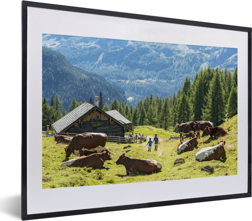 MuchoWow MuchoWow Gerahmtes Poster Bauernhaus in den Bergen von Österreich 40x30 cm - Poster mit zchwarzem Bilderrahmen - Bilderrahmen - Poste...
