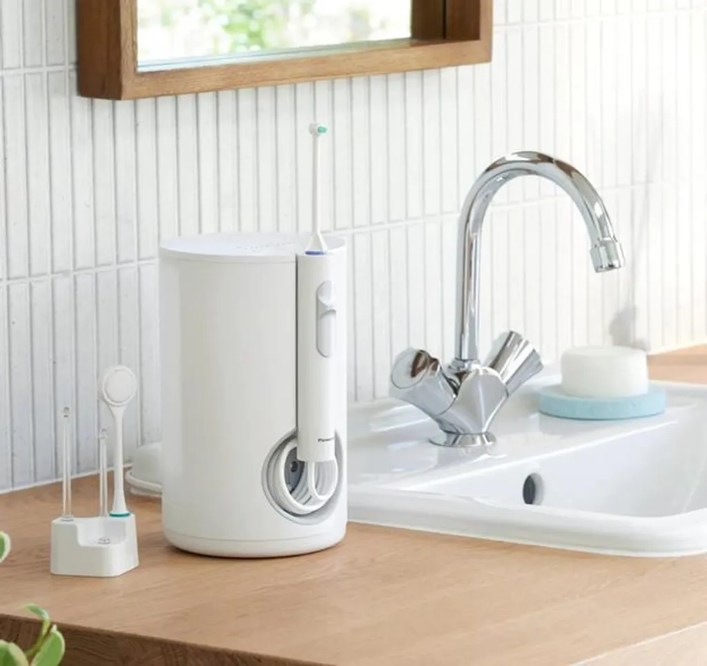 Panasonic EW 1614 W 503 : Hydropulseur pour appareils et implants - 10