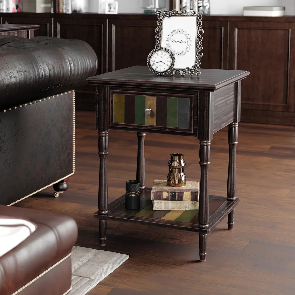 Table de chevet coloniale compacte pour optimiser le rangement du lit - 4