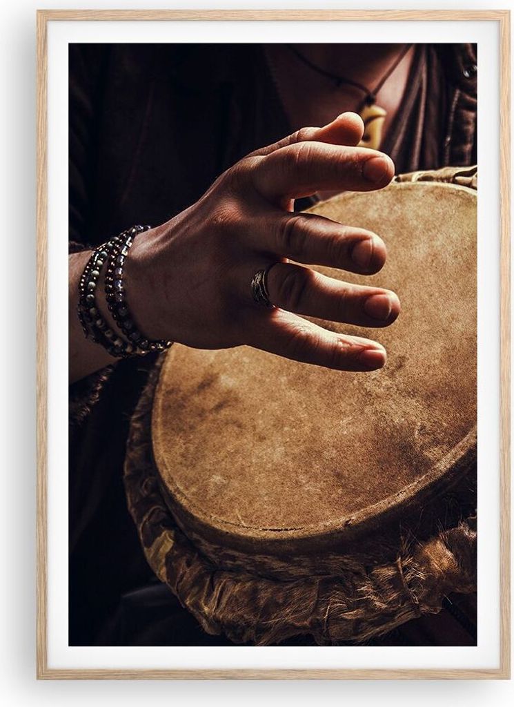 Gerahmtes Poster - Rahmen in heller Eiche - Trommel Indien Musiker - 70x100 cm - Wand Bild - Wanddeko - Wandbilder - Kunstposter - Wandposter - Bil...