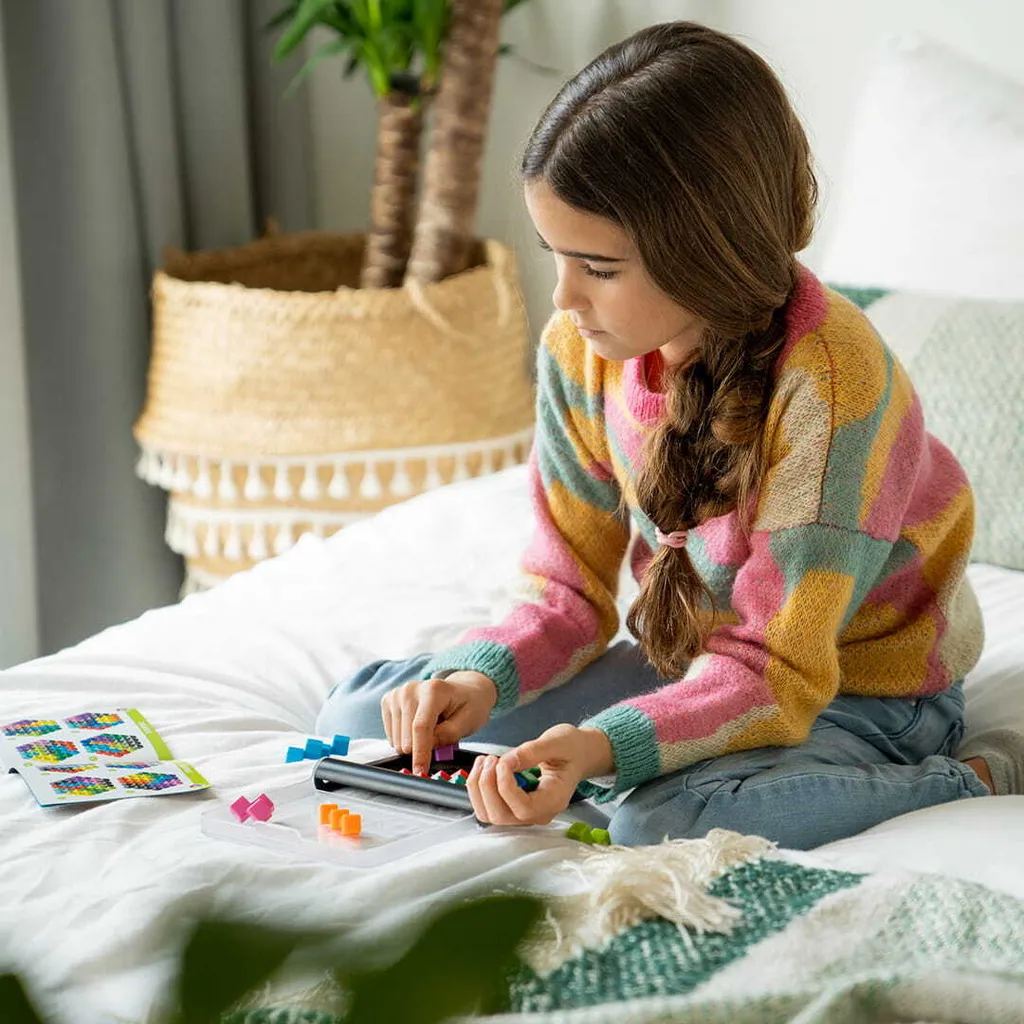 Jeu IQ Perplex casse-tête compact 120 défis en plastique robuste