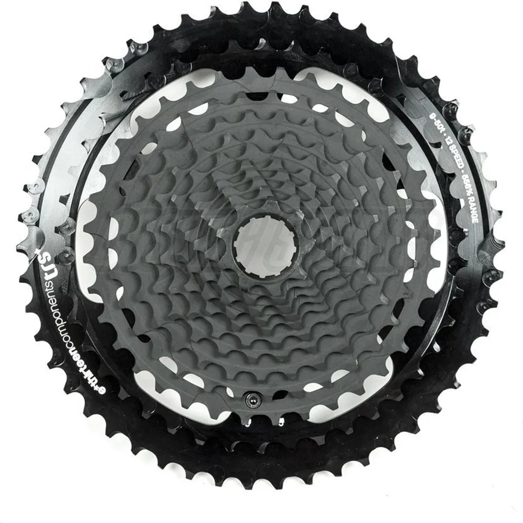 Cassette 12 vitesses 9-50 dents Helix Plus pour monter sans effort noir