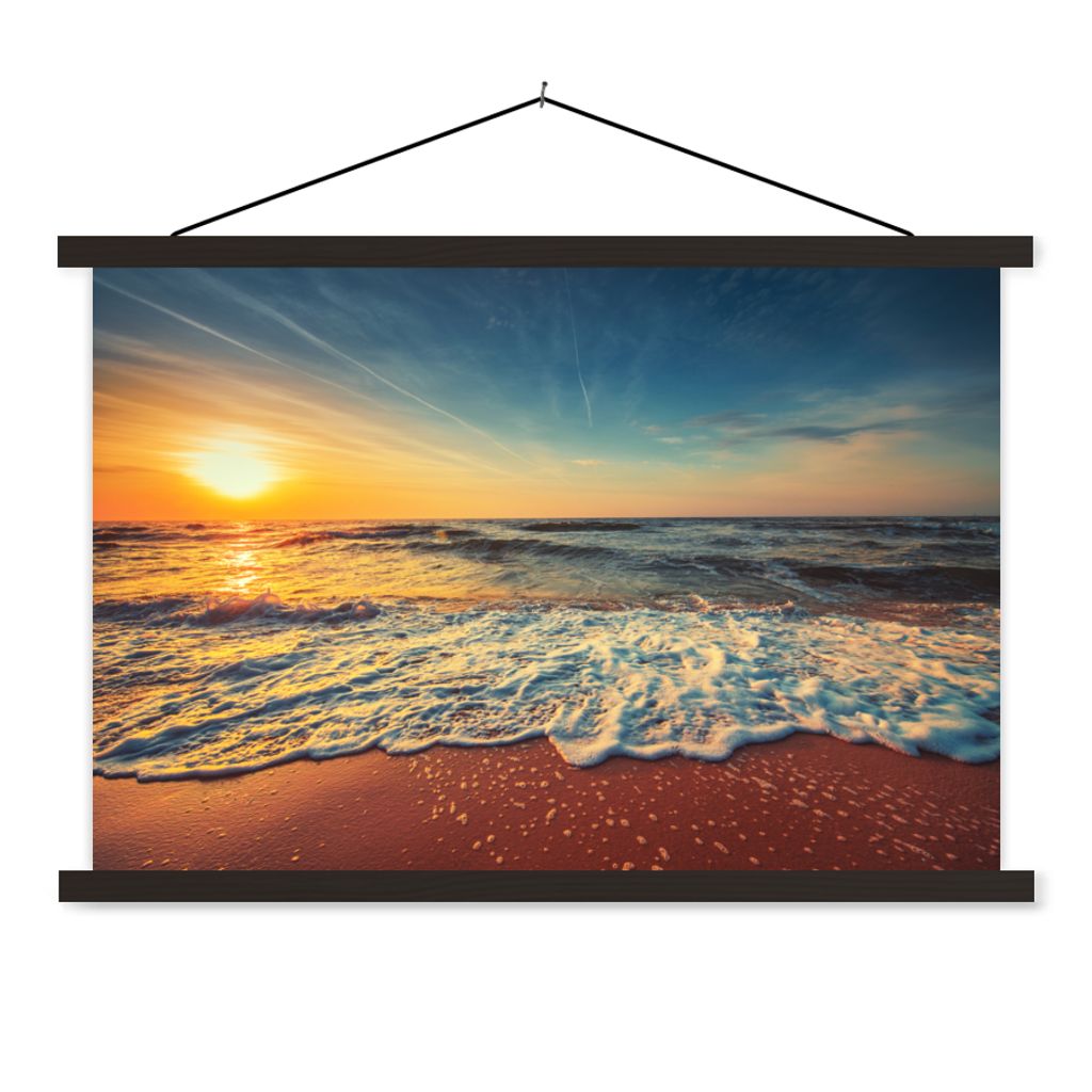 MuchoWow Textilposter Strand - Meer - Sonnenuntergang - Gold 120x80 cm mit schwarzem Rahmen - Wanddeko
