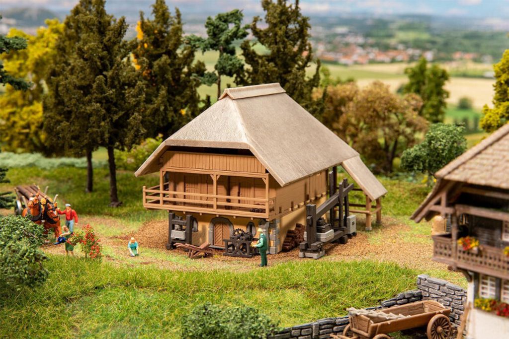 FALLER H0 Lagerhaus mit Obstpresse