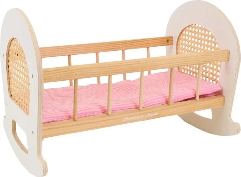 Bandits & Angels Puppenbett aus Holz, weiß mit Rattan – Puppenbett aus Holz – Geeignet für Puppen bis 42 cm – Inklusive Bettwäsche – Pup...