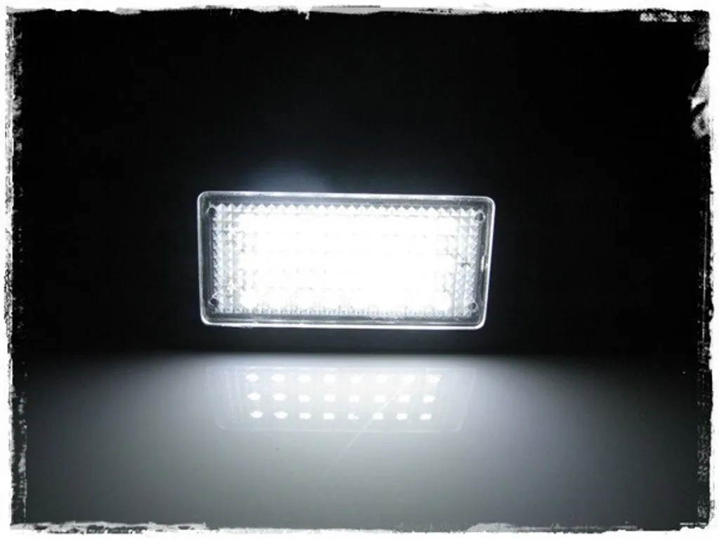 Module LED Plaque BMW Série 7 E38 - Rénovation Éclairage Arrière 12V - 4