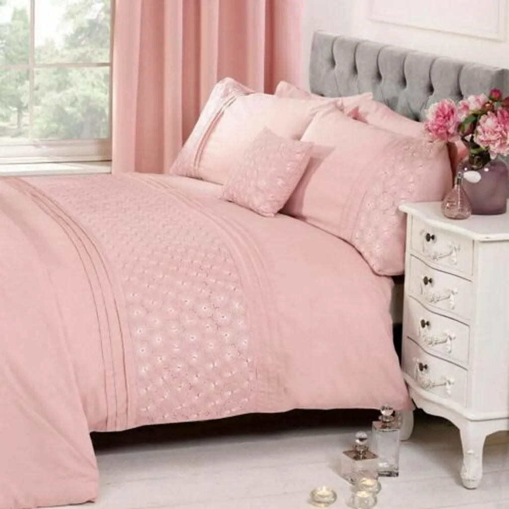 Ensemble Linge de Lit Everdean AG1874 Rapport Brodé Rose Superking