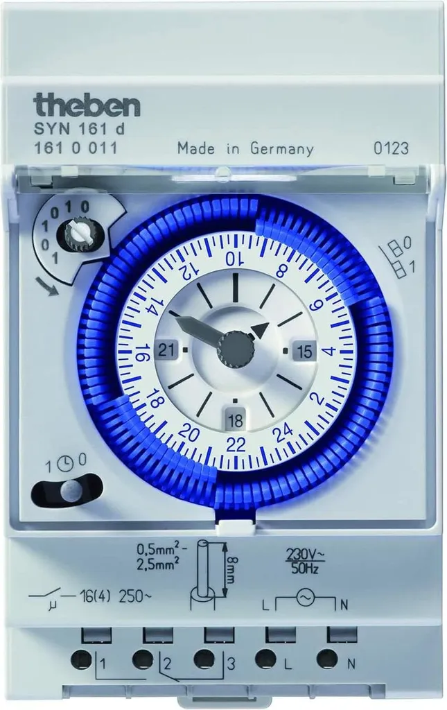 Programmateur de chauffage et éclairage SYN 161d journalier DIN - 4
