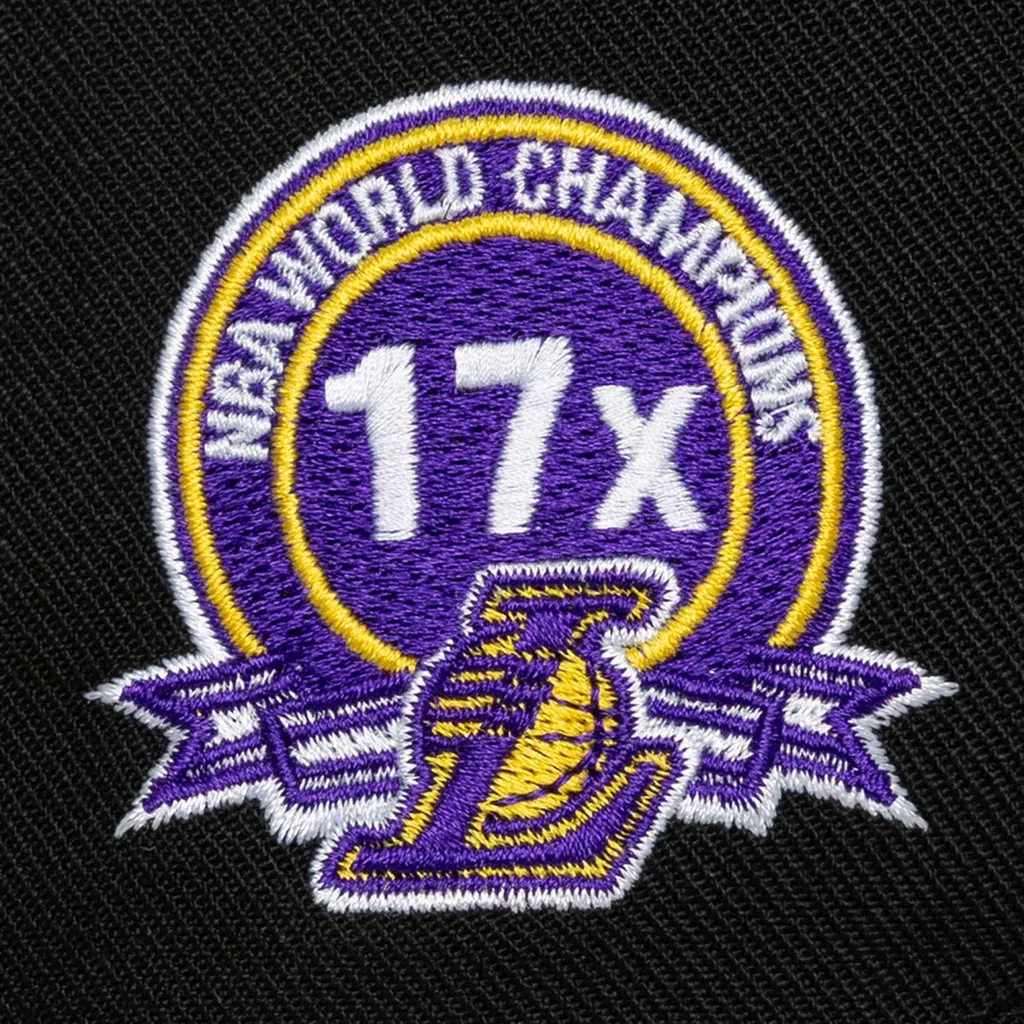 Casquette Snapback Lakers Noire Mitchell & Ness : Ajustement Parfait Garanti