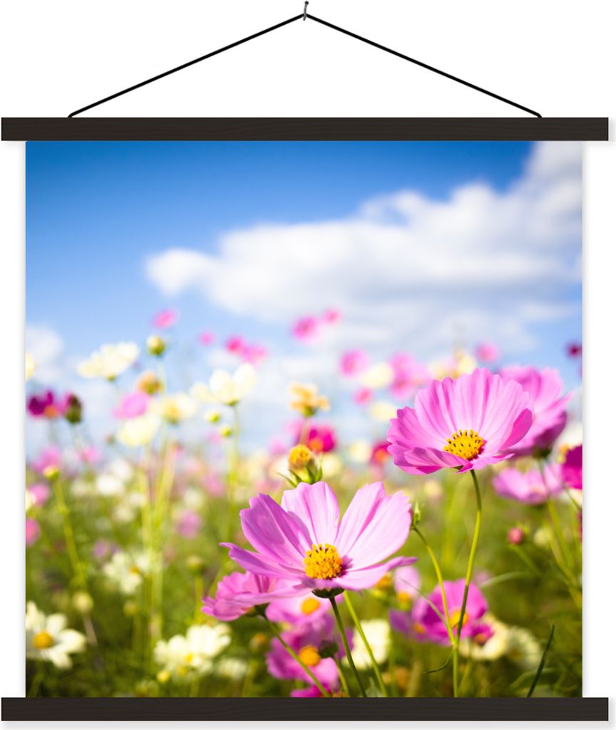 MuchoWow Textilposter Blumen - Wiese - Lila - Gras - Weiß - Wolken - Blau 40x40 cm mit schwarzem Rahmen - Fotos