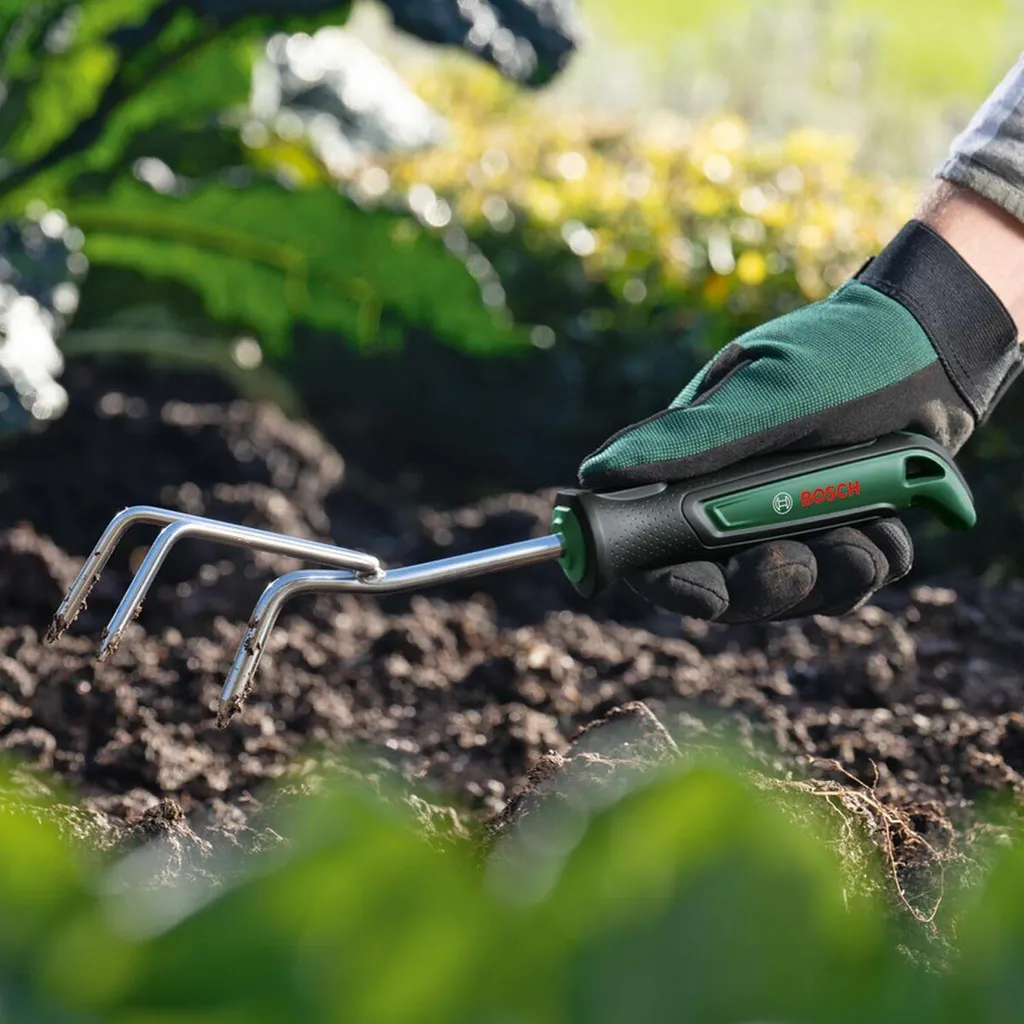 Râteau de Jardin BOSCH 38 cm Ergonomique - Outil Compact Vert Résistant - 3
