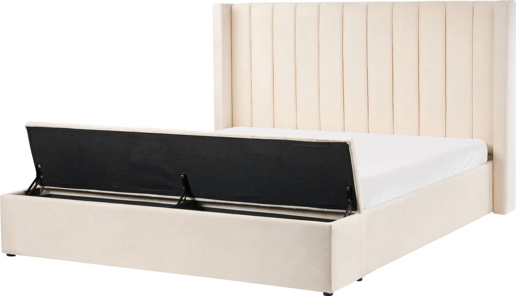 BELIANI Polsterbett Cremeweiß Samt Gesteppt mit Stauraum Lattenrost 180 x 200 cm Hohes Ohren Kopfteil s Doppelbett Samtbett für Schlafzimmer