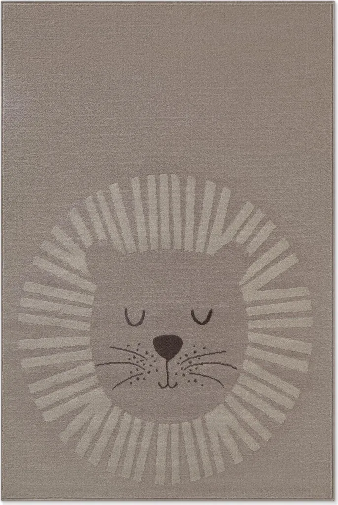Aménager une chambre d'enfant avec le tapis Happy Lion Hanse Home Beige