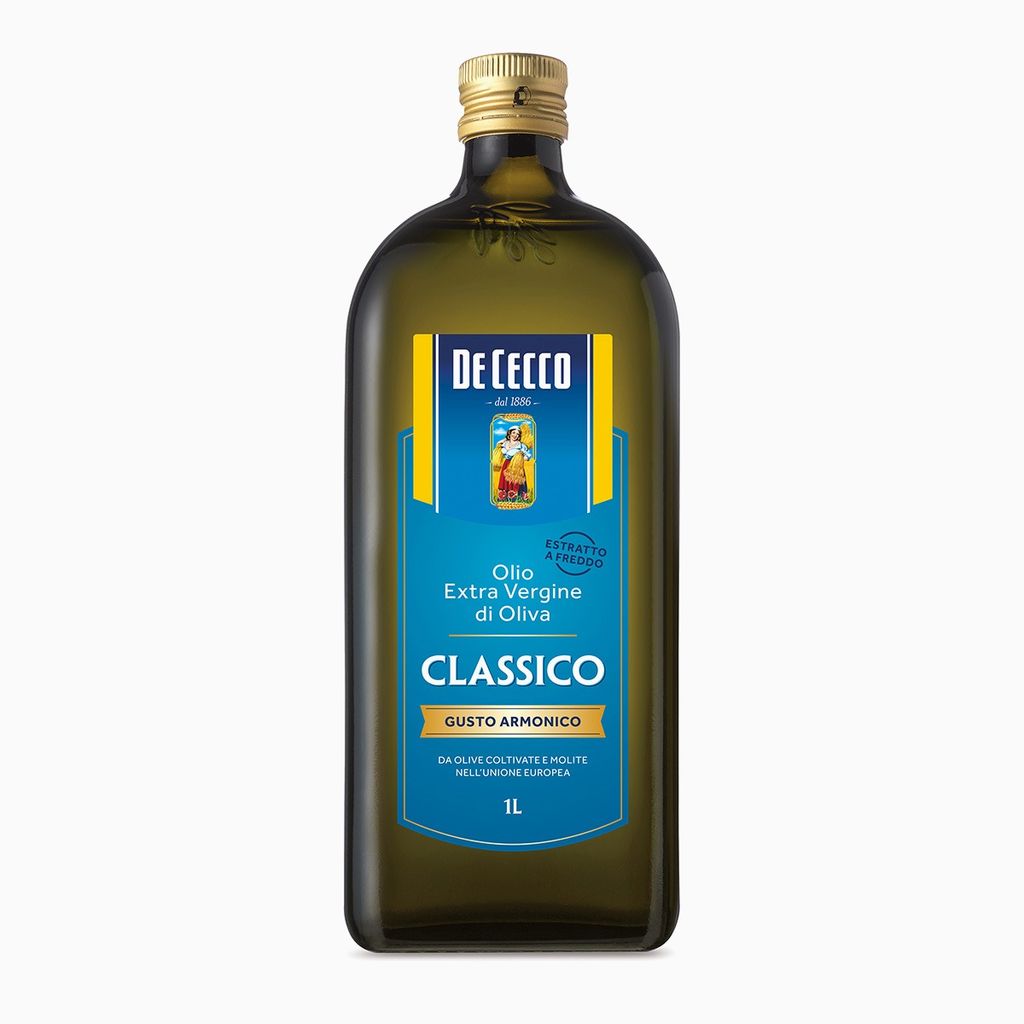A bottle of De Cecco Extra Virgin Olive Oil.