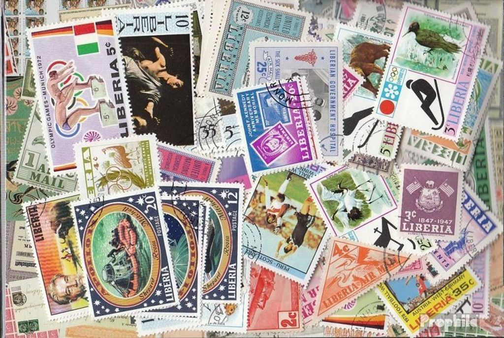 Briefmarken Liberia 100 verschiedene Marken