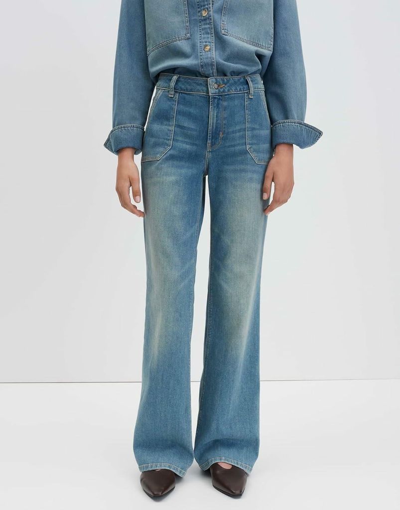 Damen Jeans mit geradem Beinprofil, klassischem 5-Pocket-Design und Used-Look