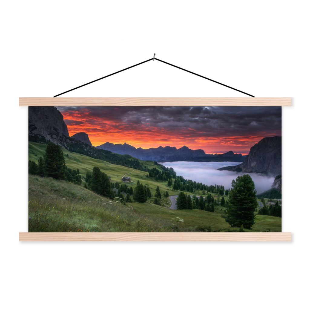 MuchoWow Textilposter Gras - Berge - Abend 60x30 cm mit holzfarbenen Rahmen - Dekoration