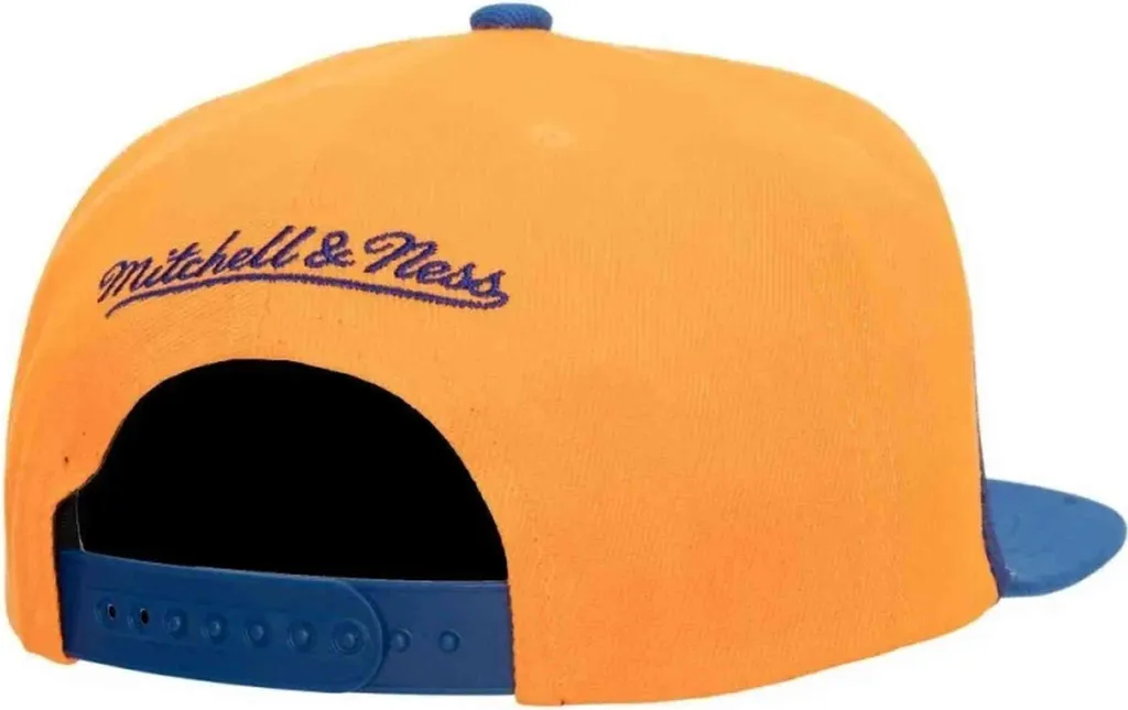 Recensione Mitchell & Ness NY Knicks Sharktooth Cap - Snapback NBA - 2