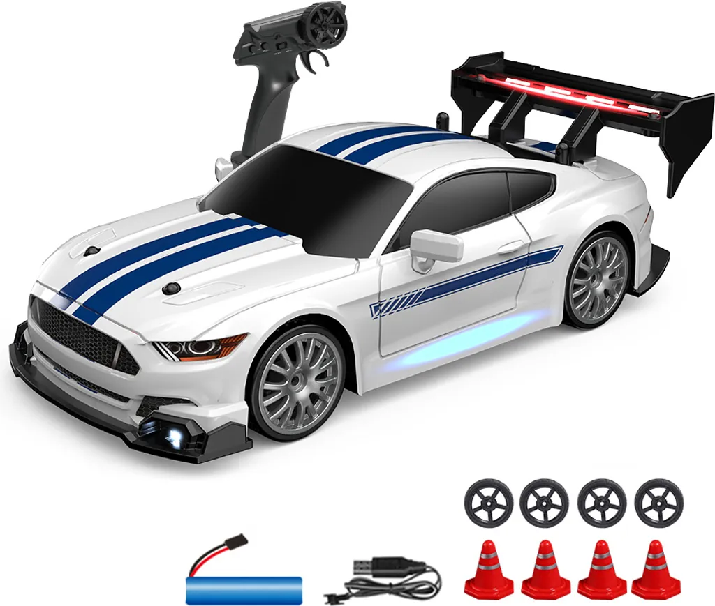 Voiture télécommandée de drift pour circuit intérieur et salon noir