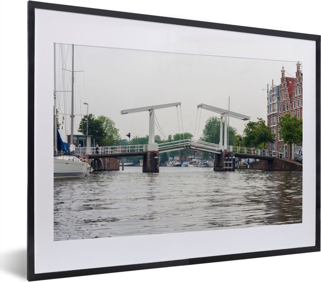 MuchoWow MuchoWow Gerahmtes Poster Haarlem - Wasser - Niederlande 40x30 cm - Poster mit zchwarzem Bilderrahmen - Bilderrahmen - Poster im Rahmen