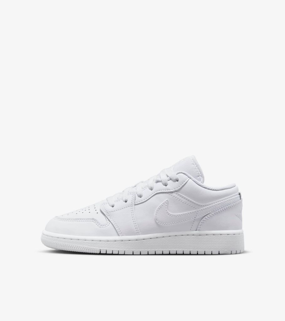 Nike Jordan 1 Low „Triple White“ biela, veľkosť: 36,5 Obrázok produktu 