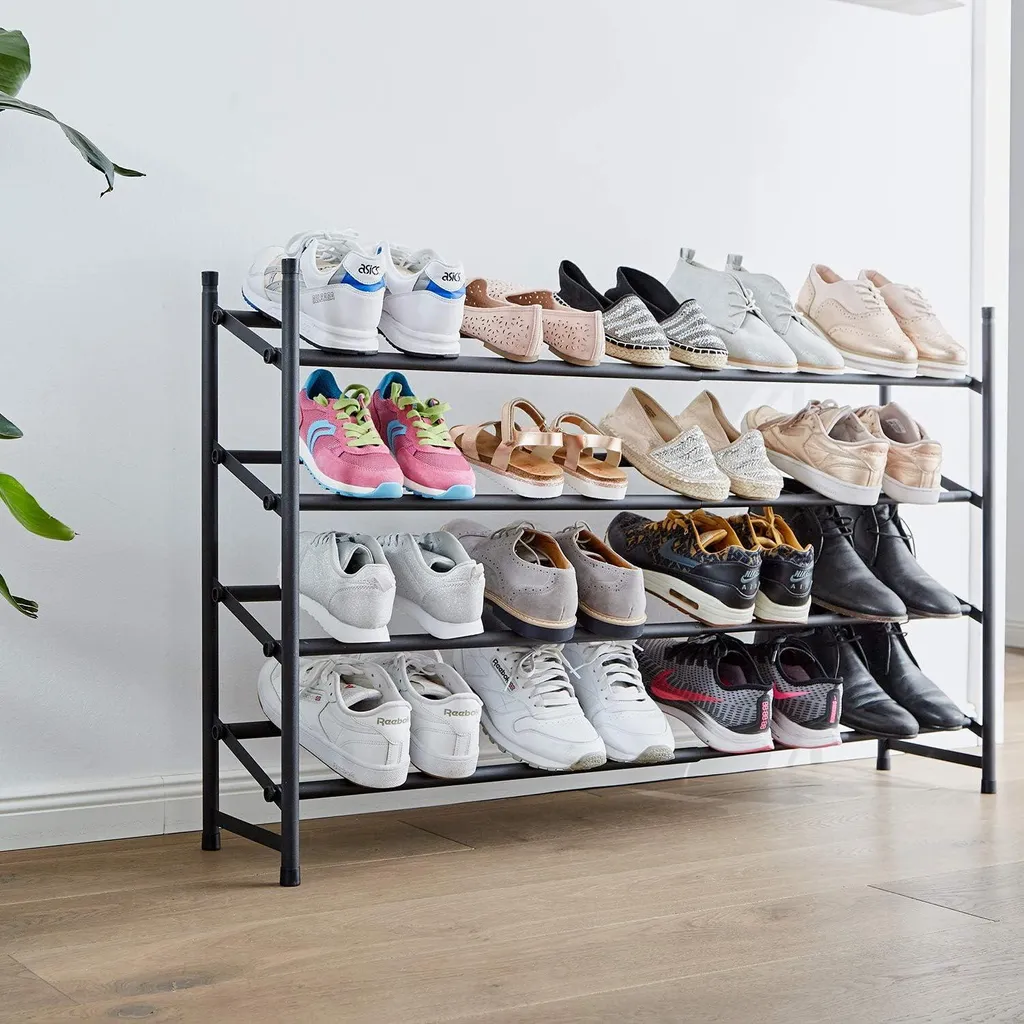 Gagnez de la place avec cette étagère à chaussures Loft métal 20 paires