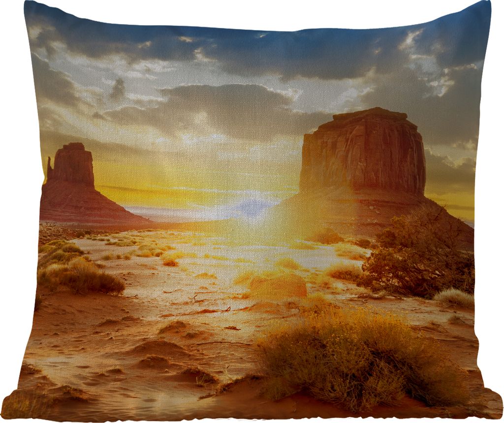 MuchoWow Outdoor Kissen - Sonnenuntergang - Felsen - Landschaft - Horizont - 50x50 cm - Wetterfest - Lounge Kissen - Komfortabel - Kissen mit Bild