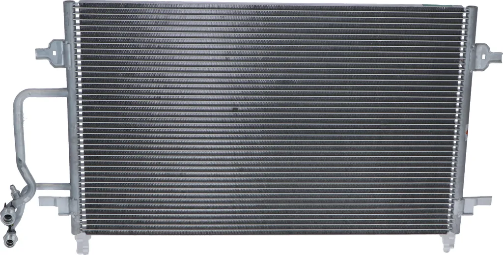 NRF 35226 Condenseur clim robuste OE 4D0260401 pour Audi A8 série 4D