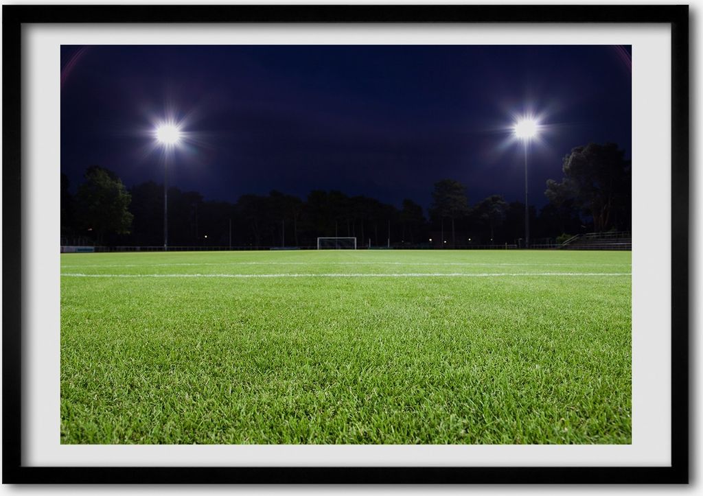 Bild - Bilder - Bilderrahmen - 70 cm x 50 cm - MDF-Rahmen, Wandkunst Fußballplatz