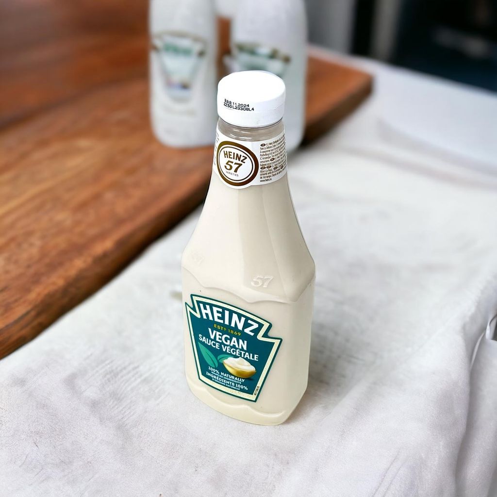 Heinz Mayonnaise Vegan vegane Salatmayonnaise Squeeze Produktbild 4