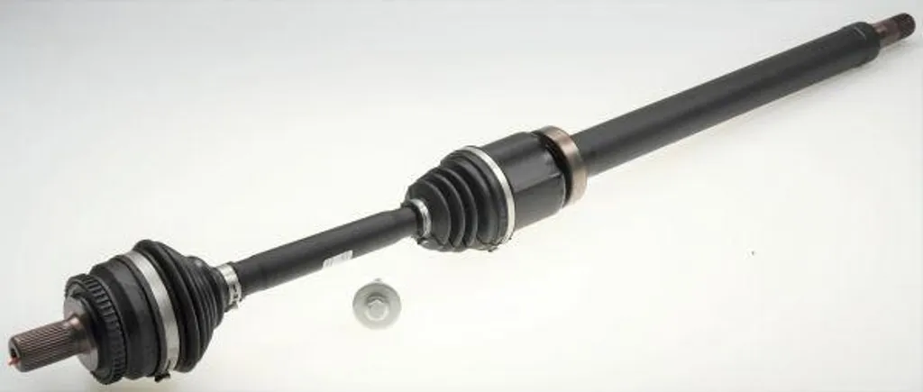 Éliminez les vibrations de votre Volvo S80 : Arbre LÖBRO 305514 OE
