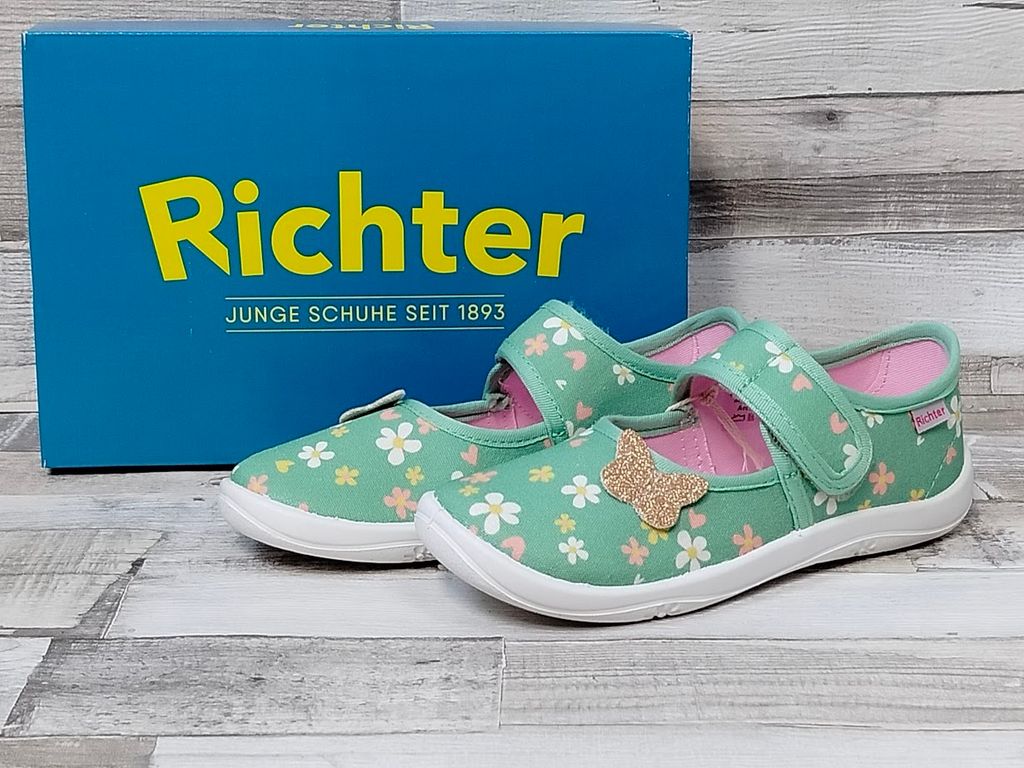 Richter Mädchen Kletthausschuh mint mit Blumen und Schmetterling 33