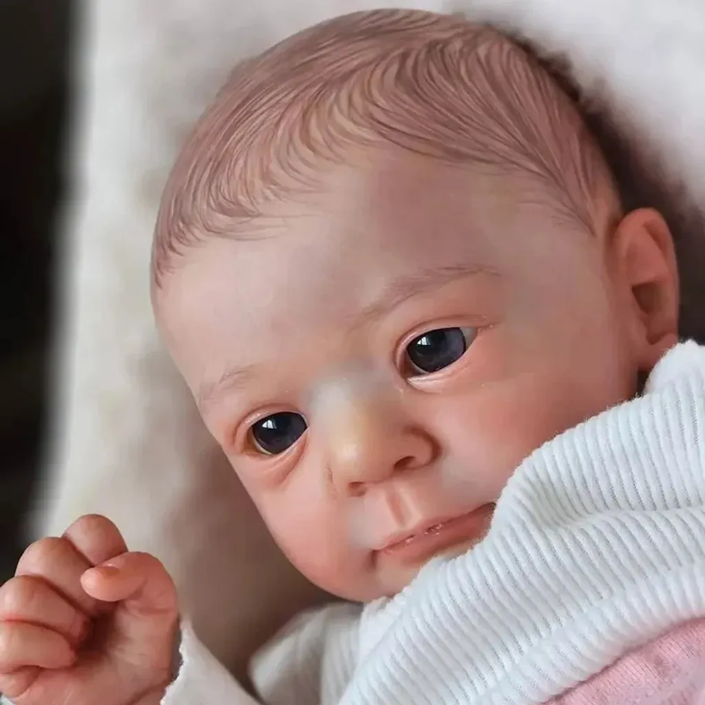 Bébé Reborn Réaliste 45cm - Poupée de Collection Peinte à la Main
